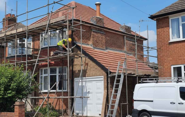 How Professional Roof Repairs Newcastle Services Protect Homes Year-Round